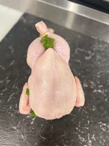 Whole chicken size 14